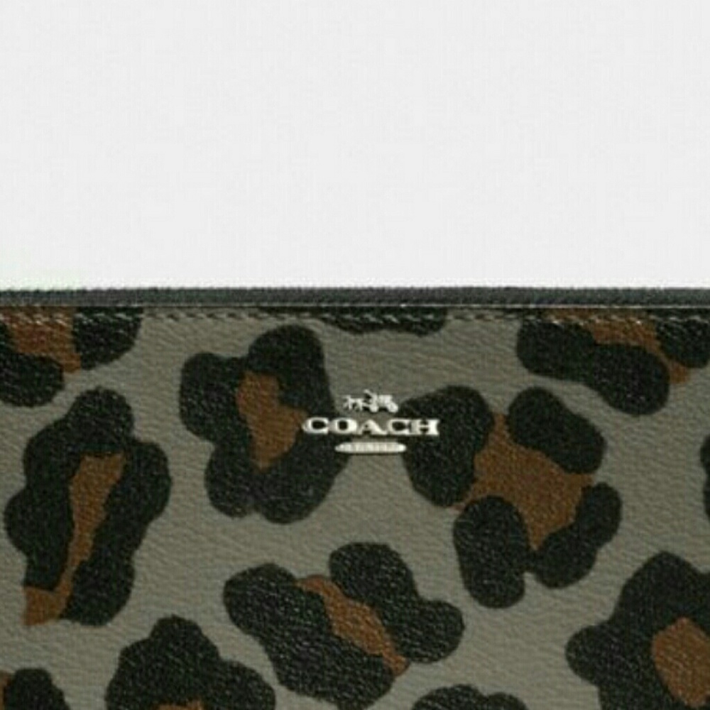 💖COACH Accordion Zip Wallet & Case-BUNDLE!! 💜 - Picture 3 of 8